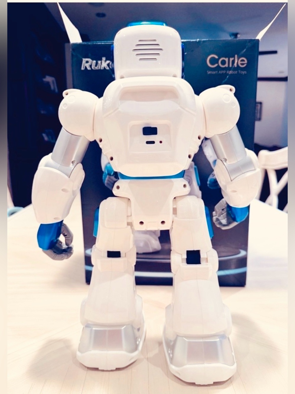 Ruko RC Smart Robot with Voice Control - – Programmable Interactive - Picture 7 of 16